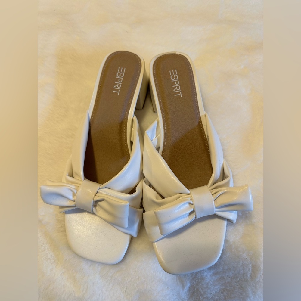 Adorable new slides sz women’s 8M